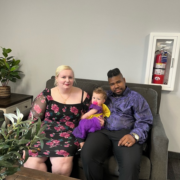 Meet your Posher, Michaela - Picture 1 of 1